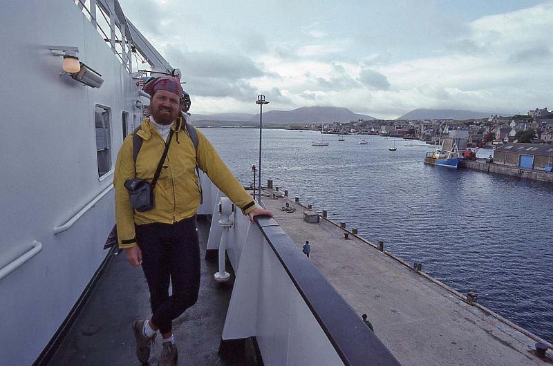WT 3100 364-02 UK-3 1992 Me Stromness Orkneys.jpg